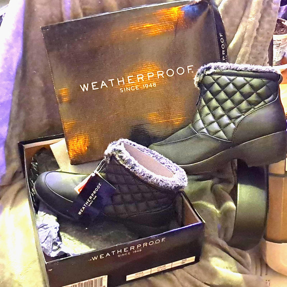 WEATHERPROOF QUILTED FUR LINED GRACE BOOTS BRAND NEW IN BOX SIZE 9 - Picture 2 of 8